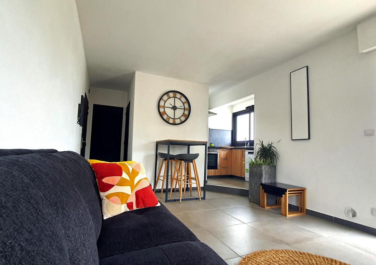 Rooftop - L'Appartement En Haut 圣丹尼斯 外观 照片