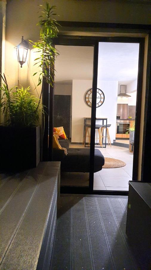 Rooftop - L'Appartement En Haut 圣丹尼斯 外观 照片
